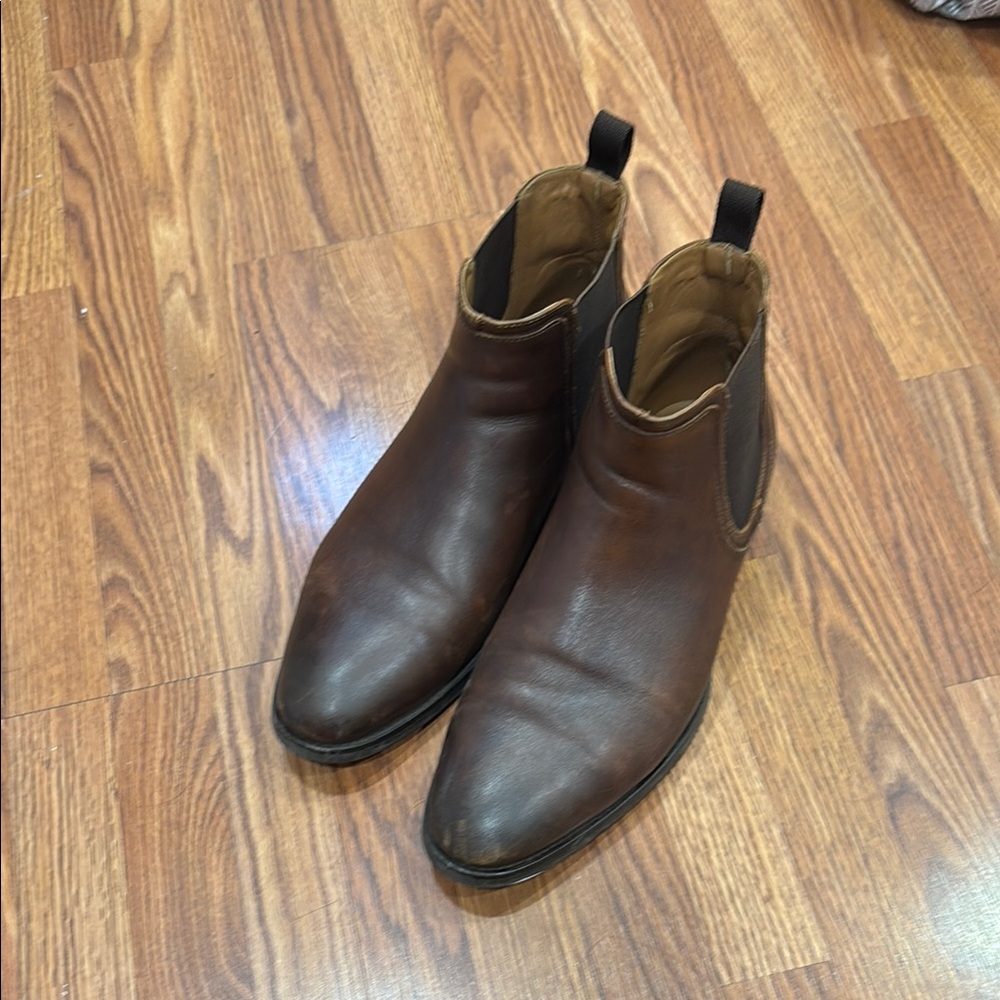 Men's Brown Leather Chelsea Boots